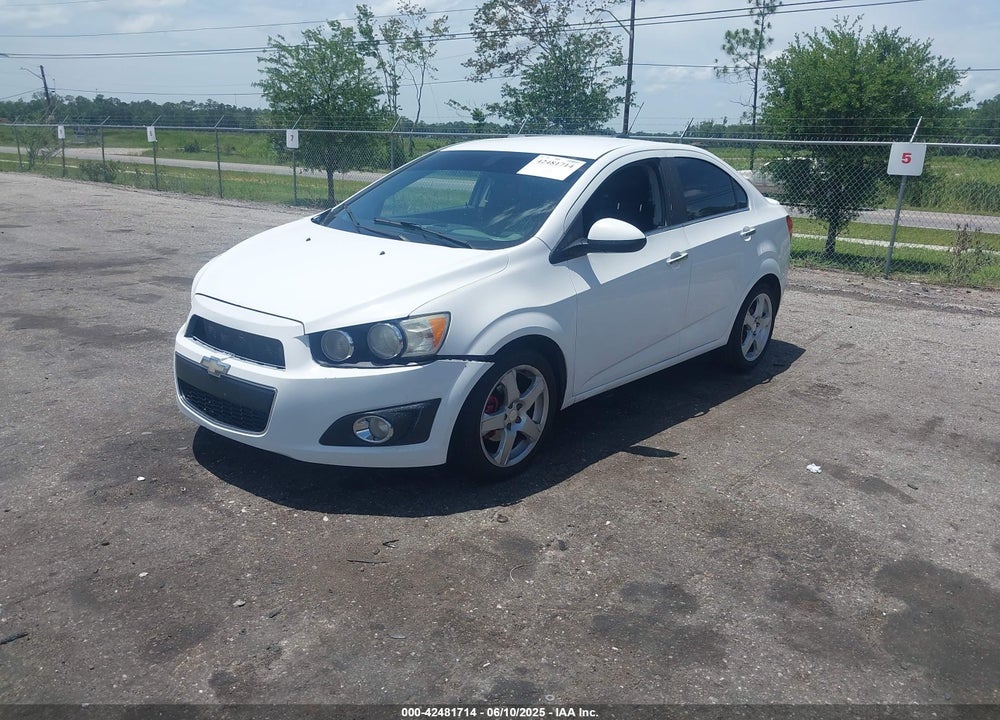 2016 CHEVROLET SONIC VIN: 1G1JE5SB3G4123966