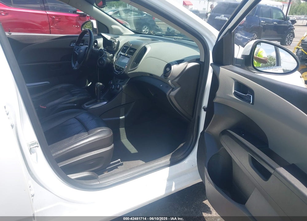 2016 CHEVROLET SONIC VIN: 1G1JE5SB3G4123966