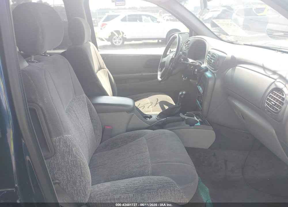 2003 CHEVROLET TRAILBLAZER LS VIN: 1GNDT13SX32223898