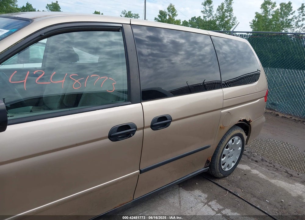 2000 HONDA ODYSSEY LX VIN: 2HKRL1851YH506200