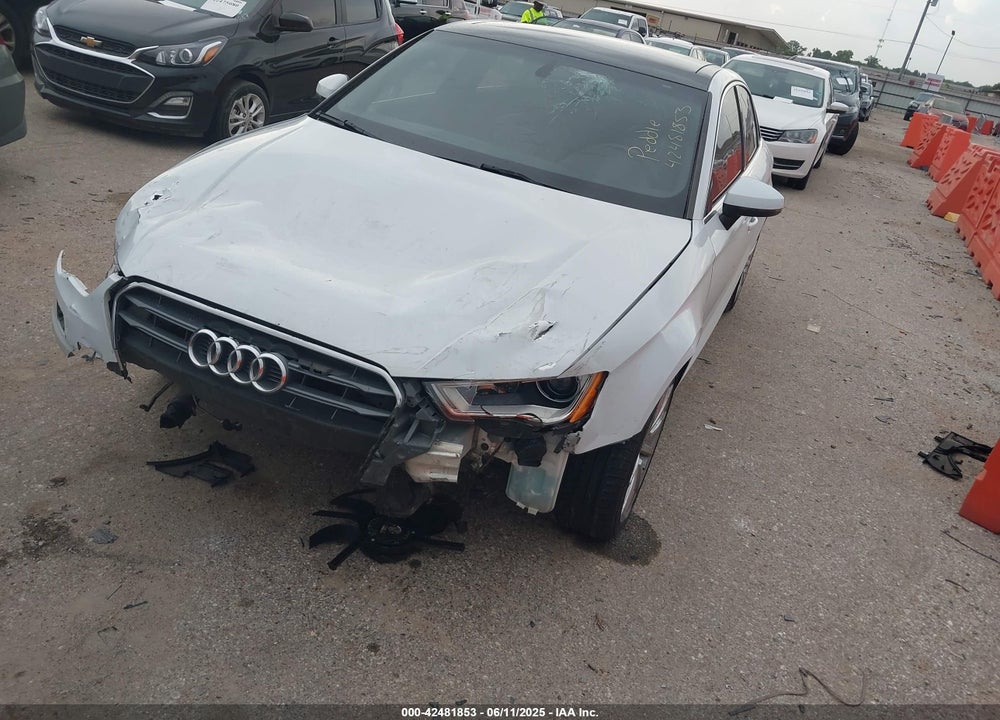 2015 AUDI A3 1.8T PREMIUM VIN: WAUCCGFF3F1128452