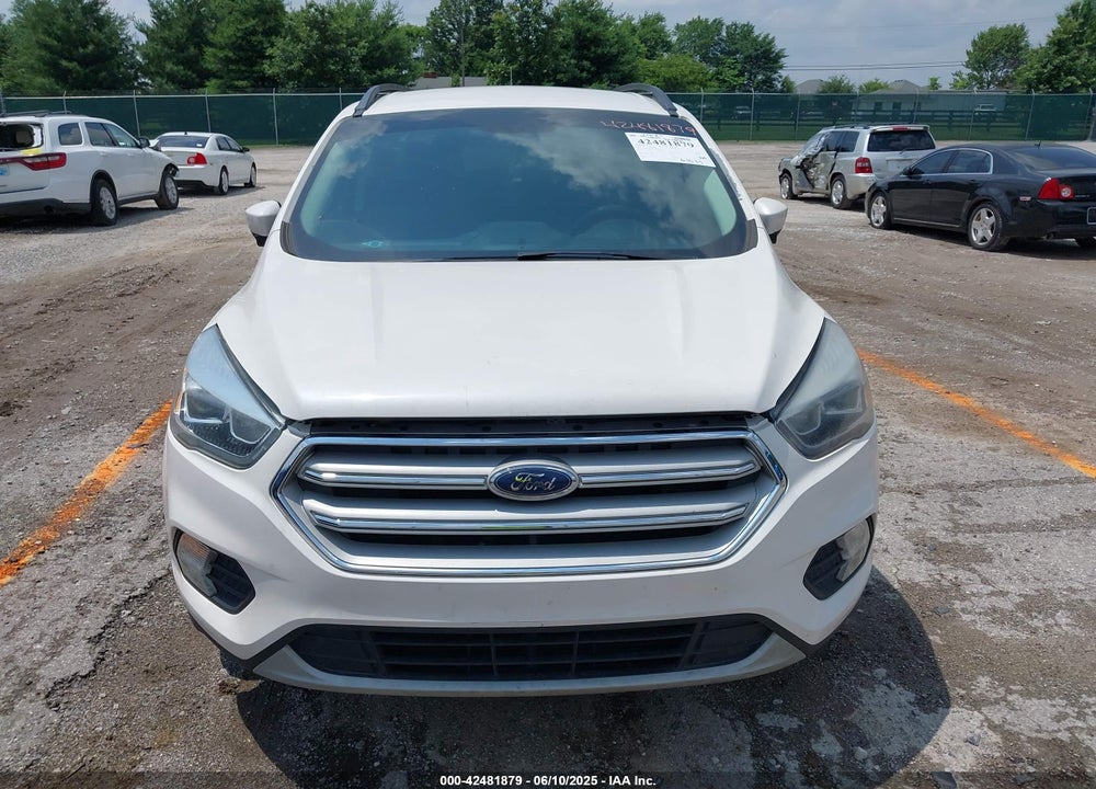 2017 FORD ESCAPE VIN: 1FMCU0GD8HUC09092