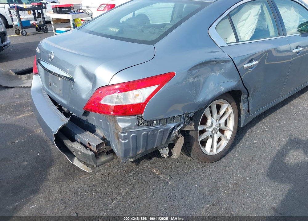 2011 NISSAN MAXIMA VIN: 1N4AA5AP0BC822802