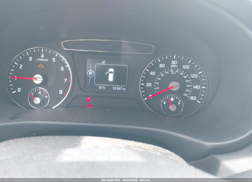 2016 KIA SORENTO VIN: 5XYPG4A31GG184198