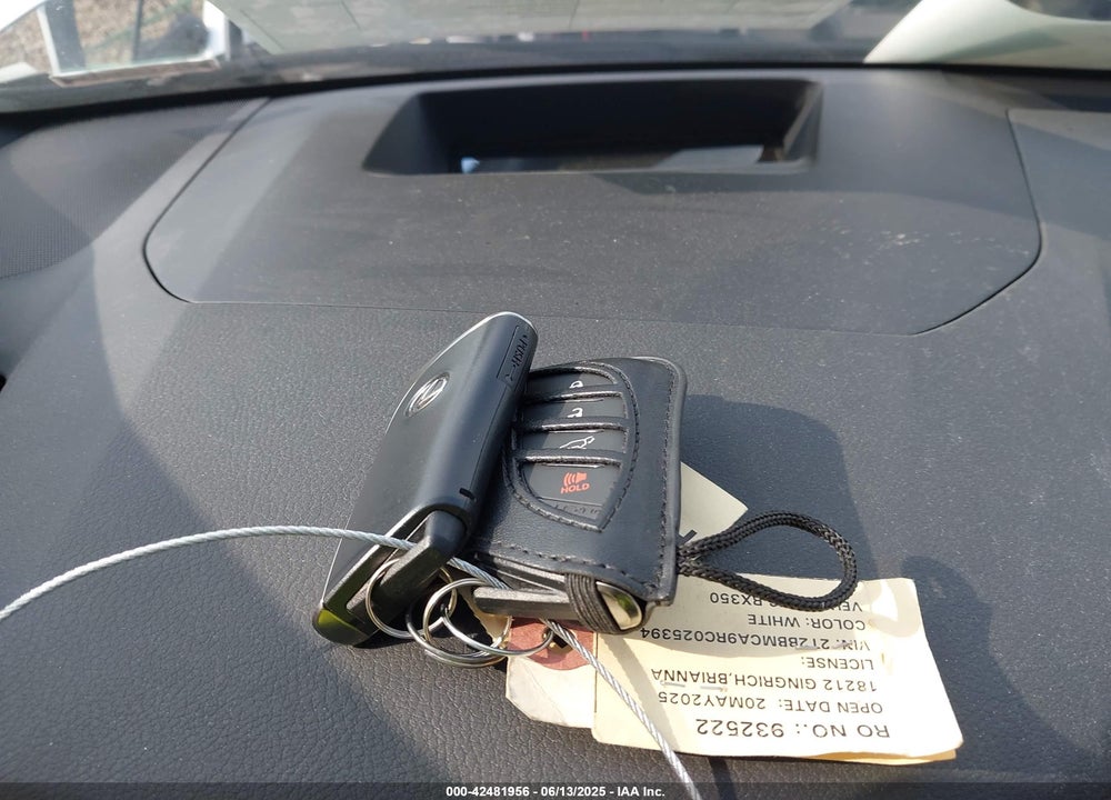 2024 LEXUS RX VIN: 2T2BBMCA9RC025394