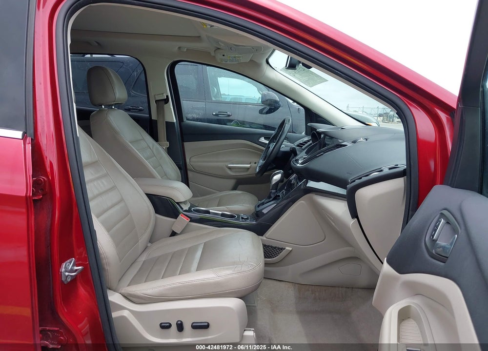 2016 FORD ESCAPE VIN: 1FMCU0J97GUA60189