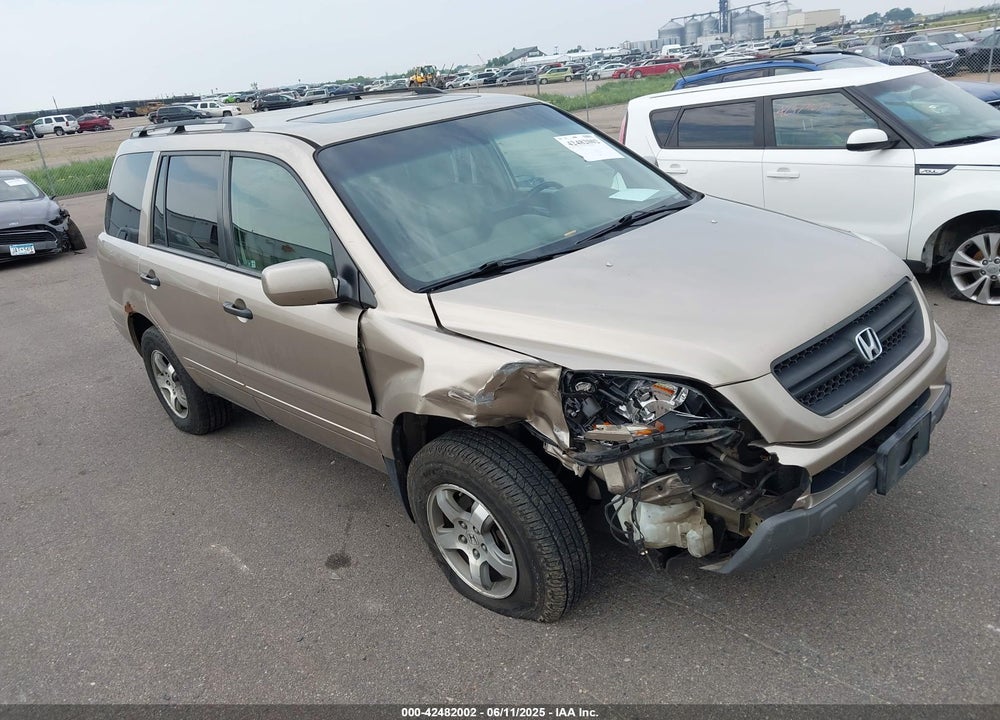 2005 HONDA PILOT EX-L VIN: 5FNYF18535B053825