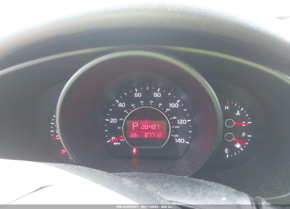 2015 KIA SOUL VIN: KNDJN2A26F7810010