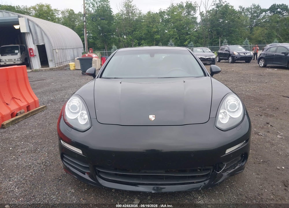 2014 PORSCHE PANAMERA VIN: WP0AA2A77EL009146