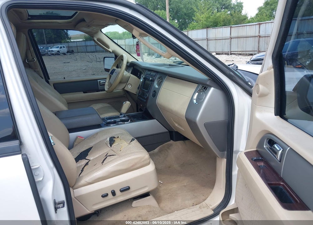 2011 FORD EXPEDITION VIN: 1FMJU1J57BEF01008