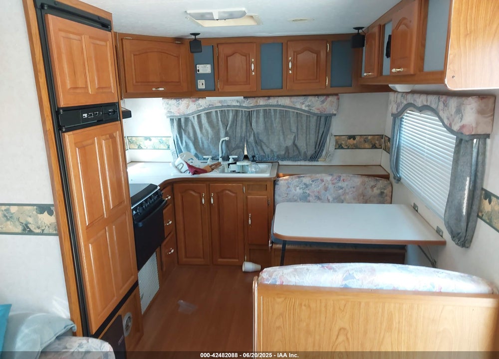 2003 CITATION OTHER VIN: 1CNTD75253M001349
