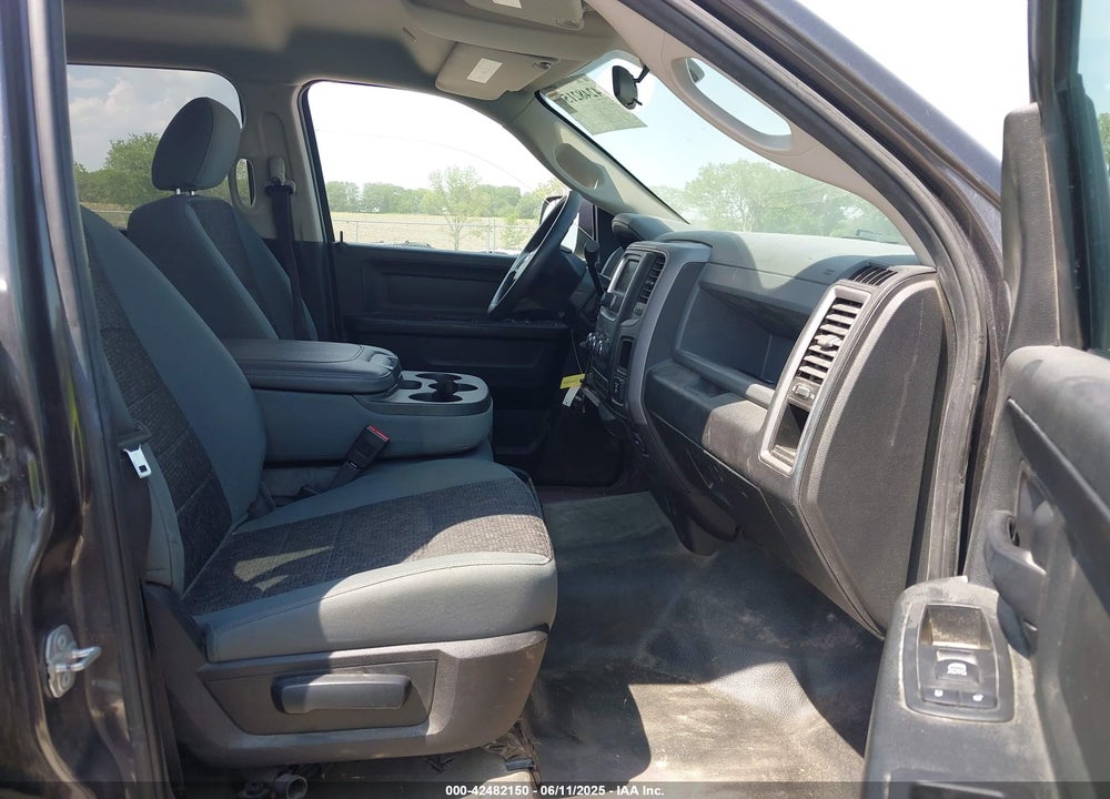 2018 RAM 1500 VIN: 1C6RR7XT6JS294541