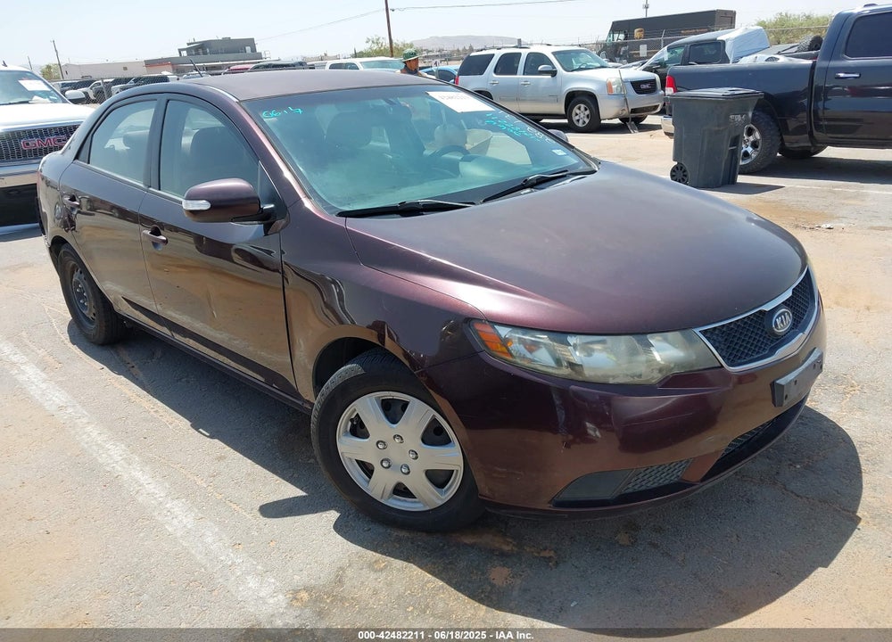 2010 KIA FORTE EX VIN: KNAFU4A29A5282131