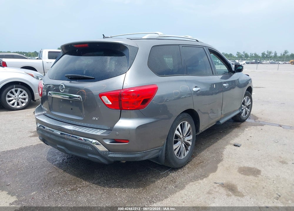 2018 NISSAN PATHFINDER SV VIN: 5N1DR2MN9JC620723