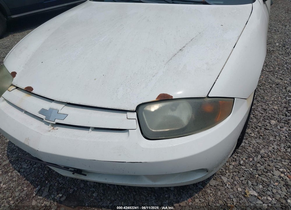 2003 CHEVROLET CAVALIER VIN: 1G1JC52F037214887