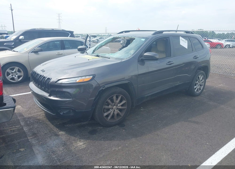 2018 JEEP CHEROKEE VIN: 1C4PJLCB3JD607790