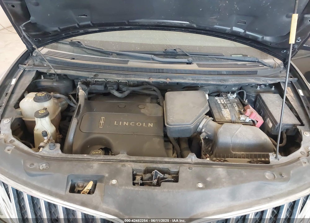 2011 LINCOLN MKX VIN: 2LMDJ8JK3BBJ07834