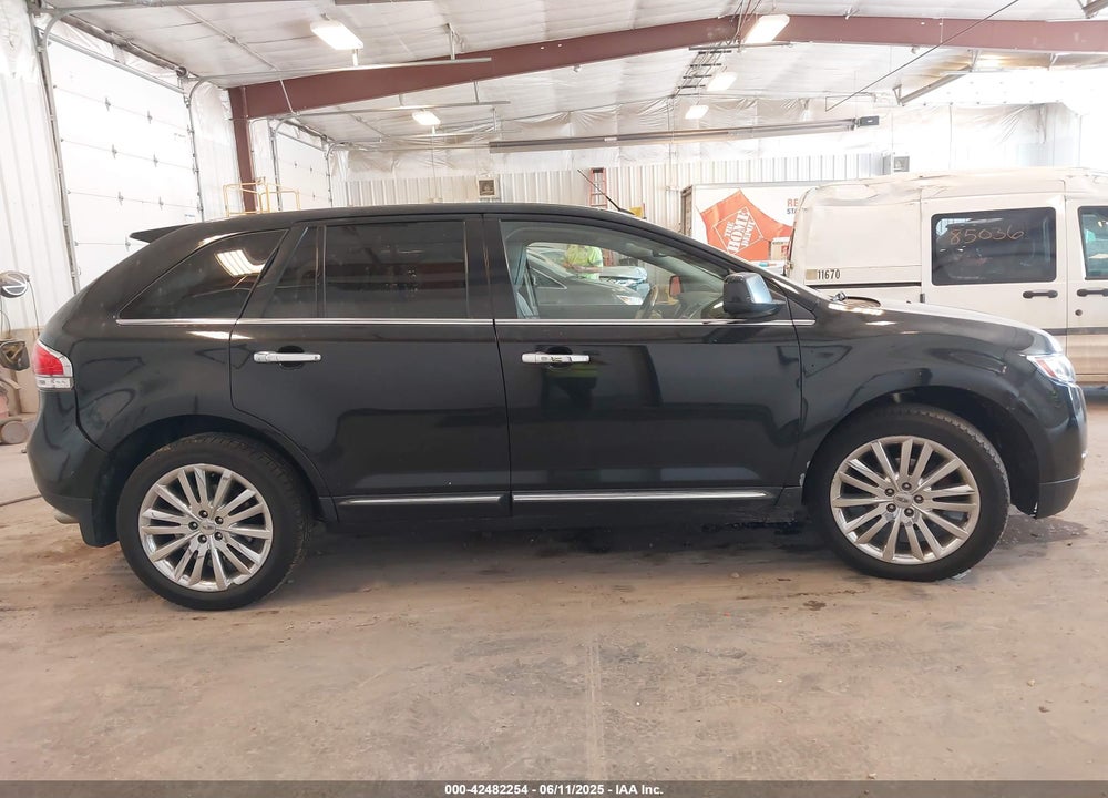 2011 LINCOLN MKX VIN: 2LMDJ8JK3BBJ07834