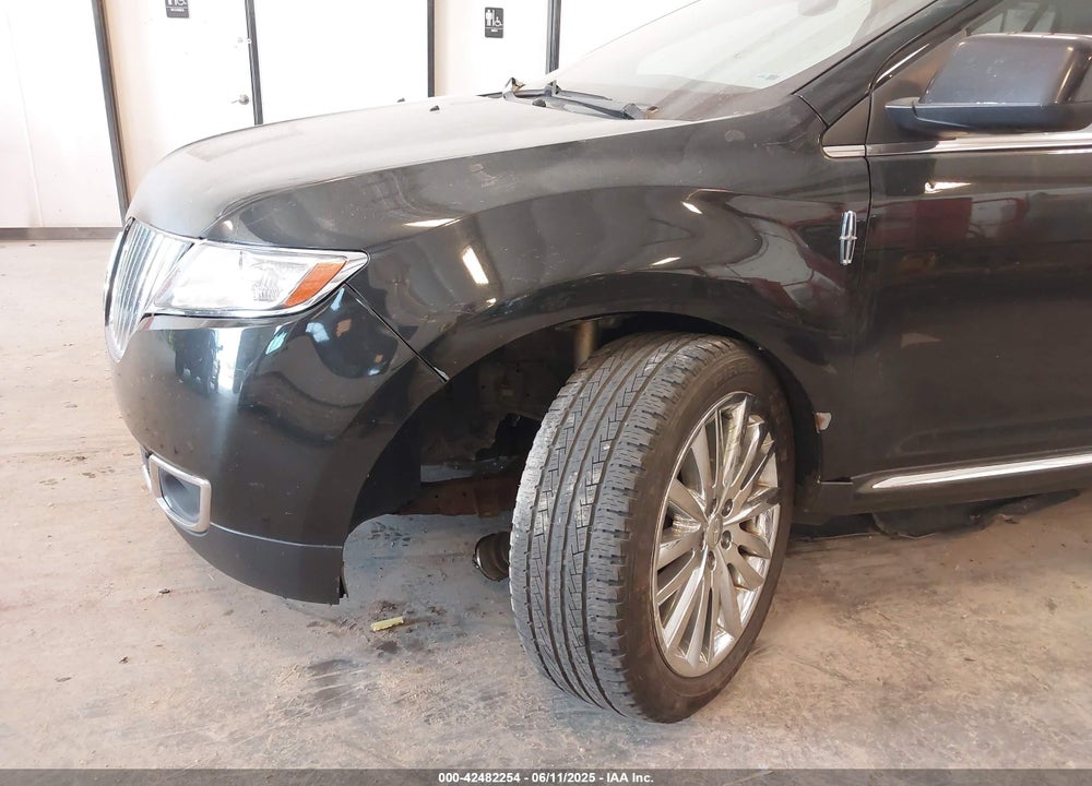 2011 LINCOLN MKX VIN: 2LMDJ8JK3BBJ07834
