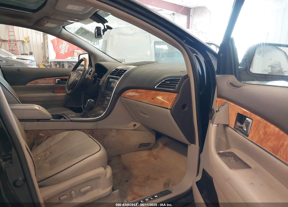 2011 LINCOLN MKX VIN: 2LMDJ8JK3BBJ07834