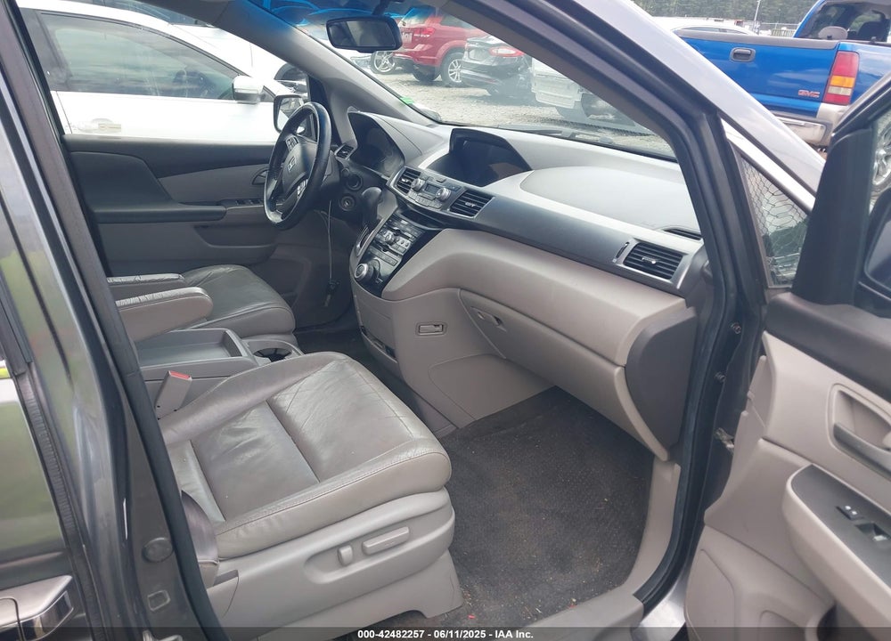 2012 HONDA ODYSSEY EX-L VIN: 5FNRL5H65CB073567