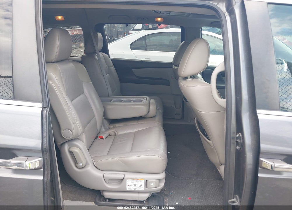 2012 HONDA ODYSSEY EX-L VIN: 5FNRL5H65CB073567