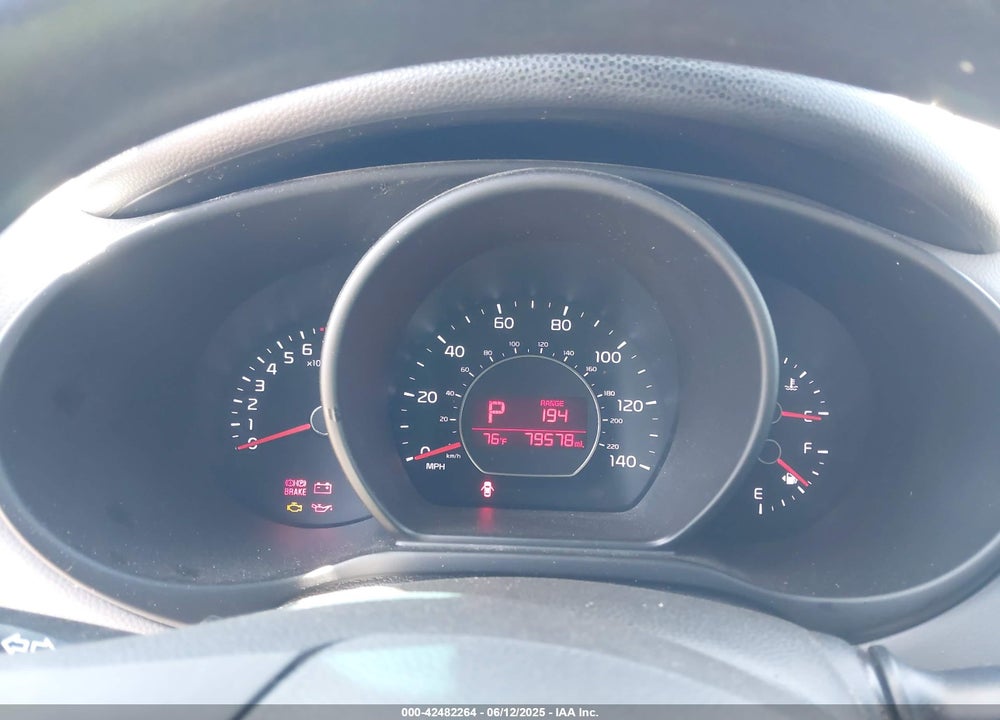 2016 KIA SOUL VIN: KNDJN2A26G7375927