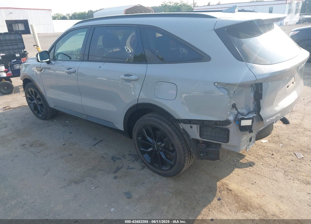 2023 KIA SORENTO VIN: 5XYRK4LF3PG172102