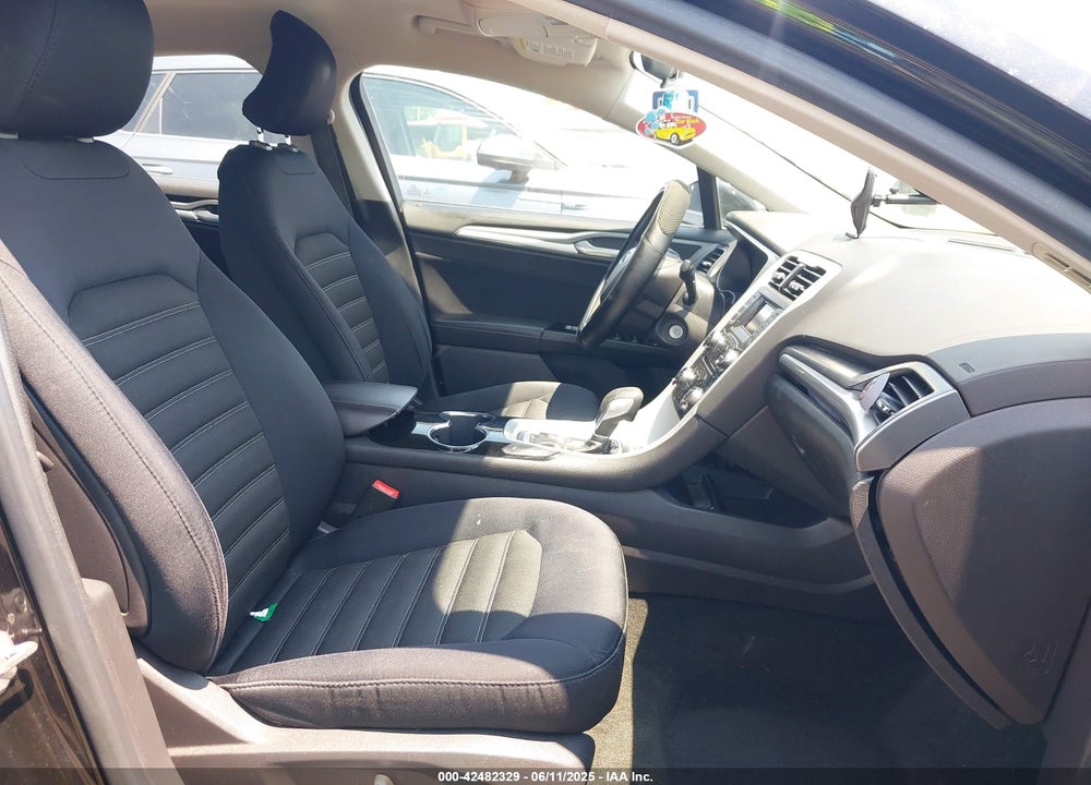 2015 FORD FUSION VIN: 1FA6P0H79F5113096