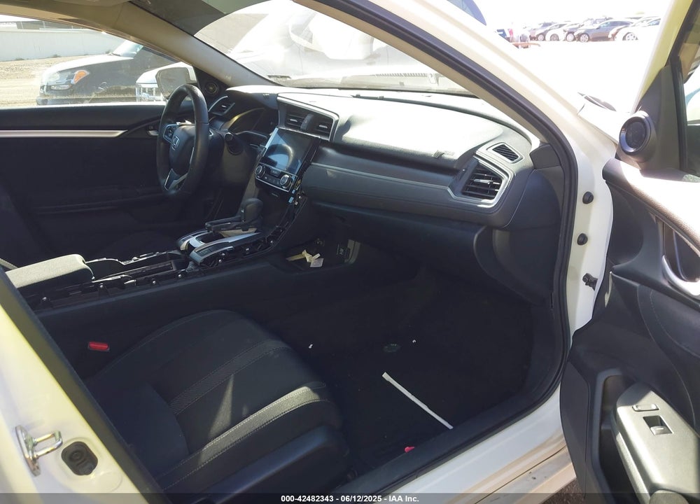 2017 HONDA CIVIC VIN: 19XFC2F73HE047351