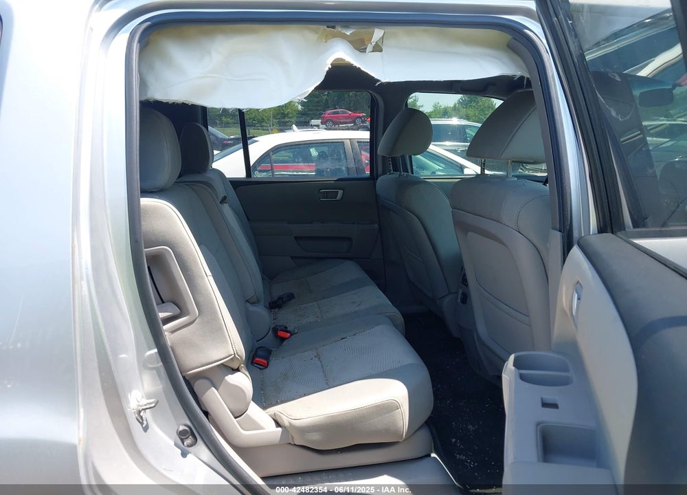 2012 HONDA PILOT VIN: 5FNYF4H21CB012839