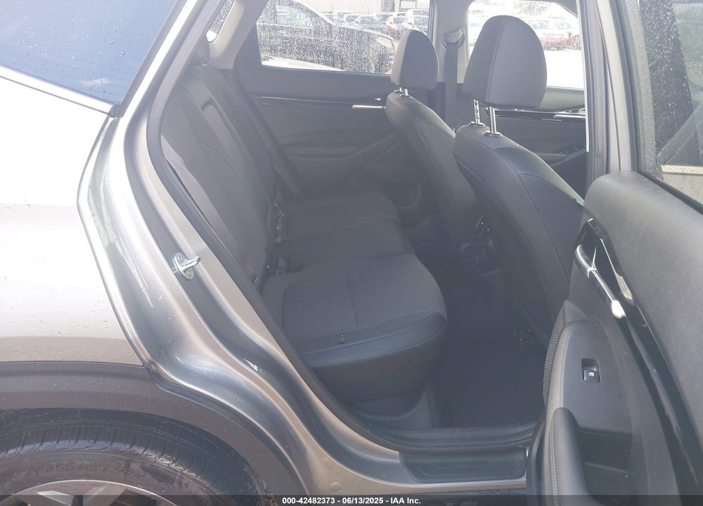2024 KIA SELTOS VIN: KNDEU2AA0R7601846