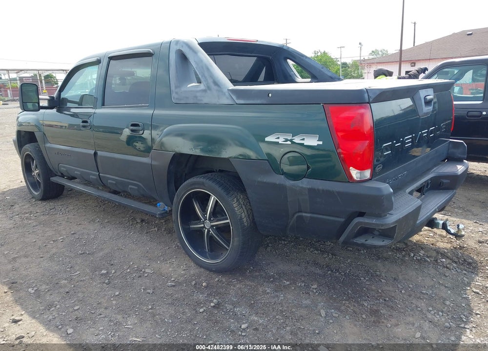 2002 CHEVROLET AVALANCHE VIN: 3GNEK13T52G195787
