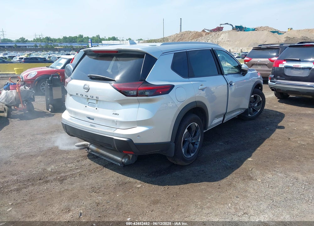 2025 NISSAN ROGUE VIN: 5N1BT3BB3SC673927