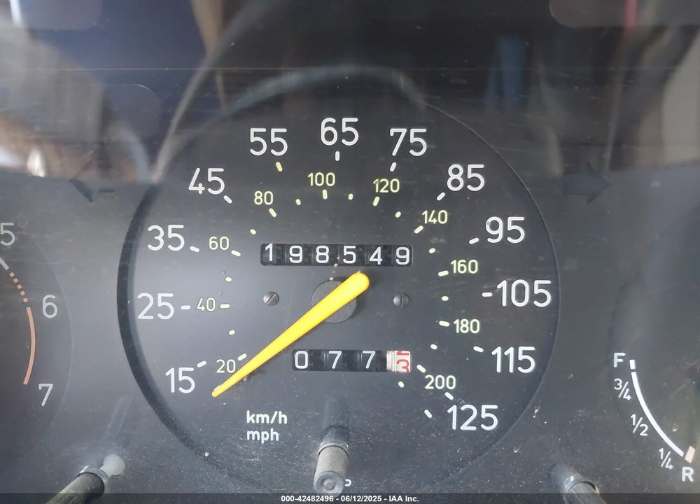 1993 SAAB 900 VIN: YS3AL75L9P7003691