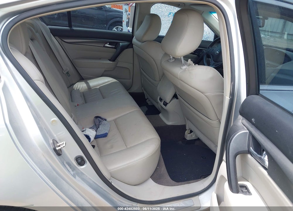 2012 ACURA TL 3.5 VIN: 19UUA8F21CA040383