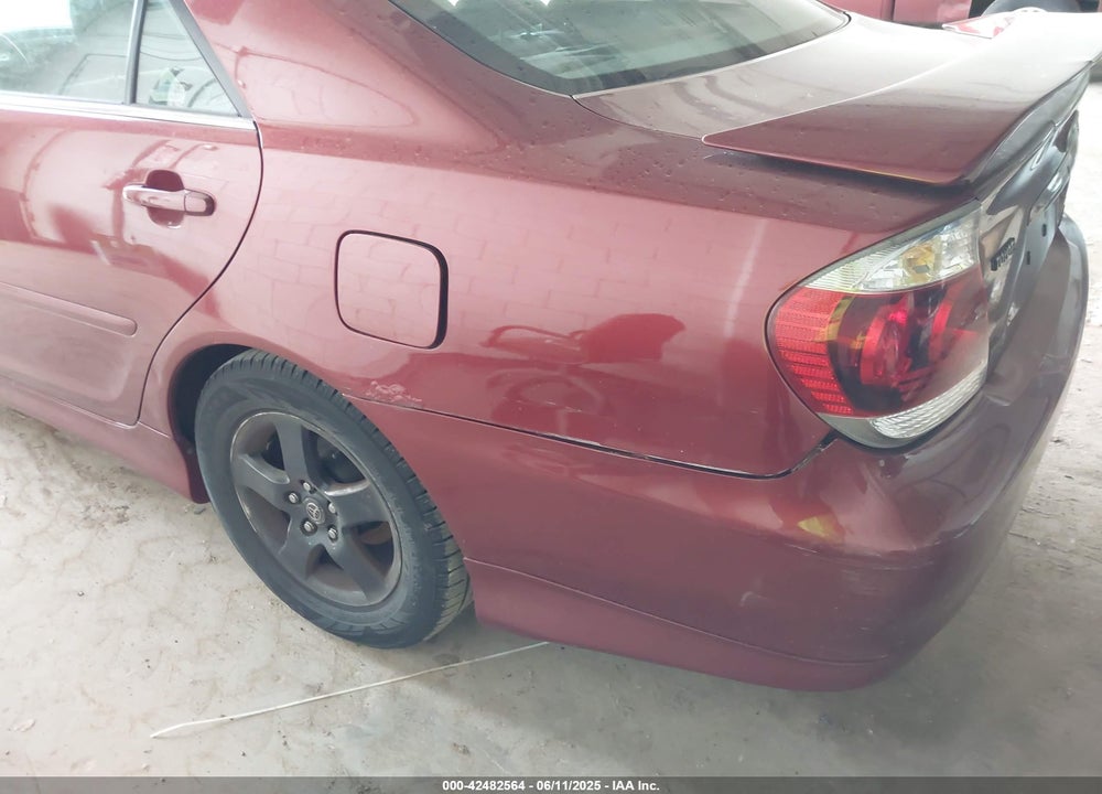2005 TOYOTA CAMRY SE VIN: 4T1BE32K65U399230