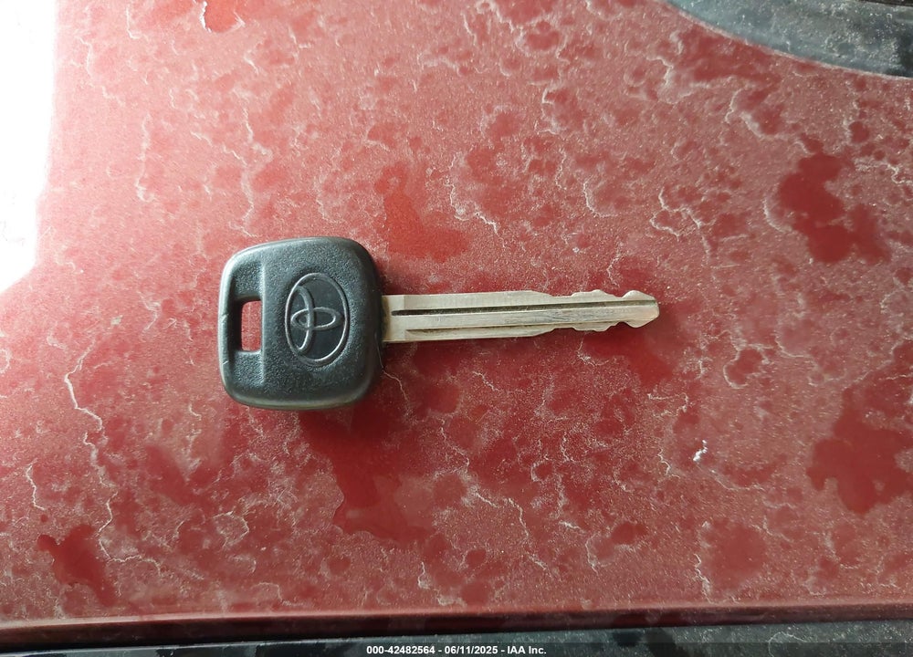 2005 TOYOTA CAMRY SE VIN: 4T1BE32K65U399230