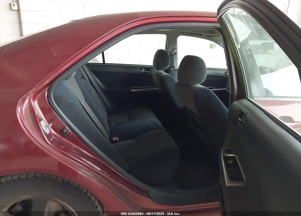2005 TOYOTA CAMRY SE VIN: 4T1BE32K65U399230