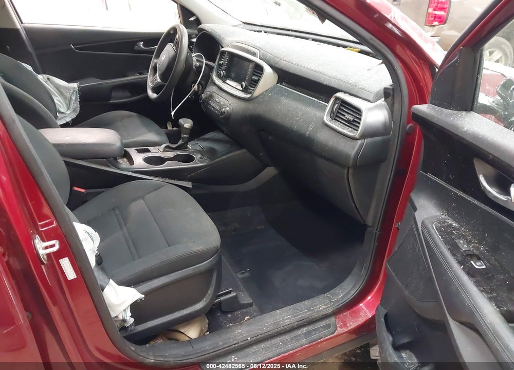 2020 KIA SORENTO 2.4L LX VIN: 5XYPG4A31LG648049