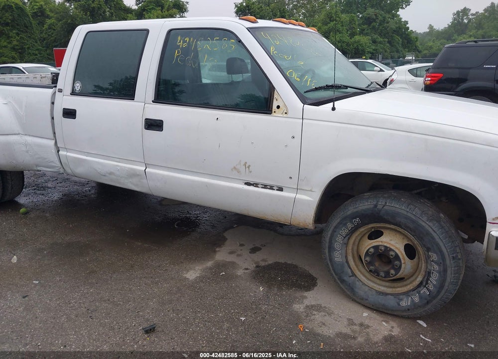 1997 CHEVROLET C3500 CHASSIS VIN: 1GBHC33J1VF045358