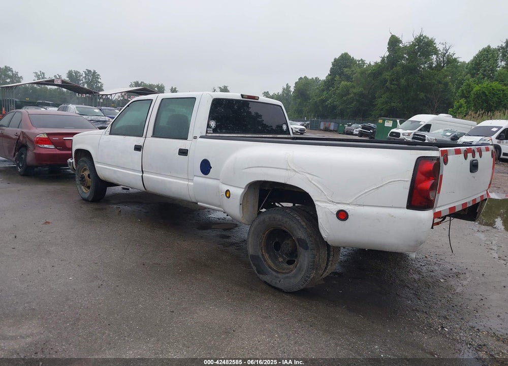 1997 CHEVROLET C3500 CHASSIS VIN: 1GBHC33J1VF045358