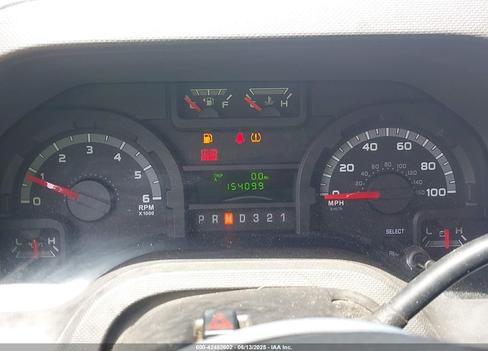 2016 FORD E-350 CUTAWAY VIN: 1FDWE3FL3GDC09374