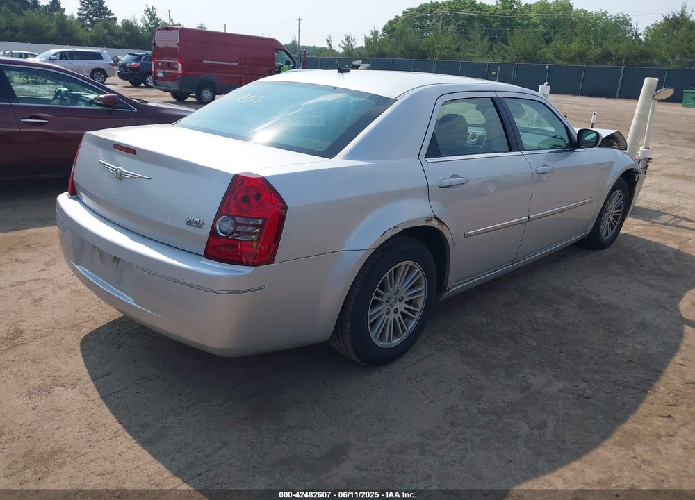 2008 CHRYSLER 300 VIN: 2C3KA53G78H242100