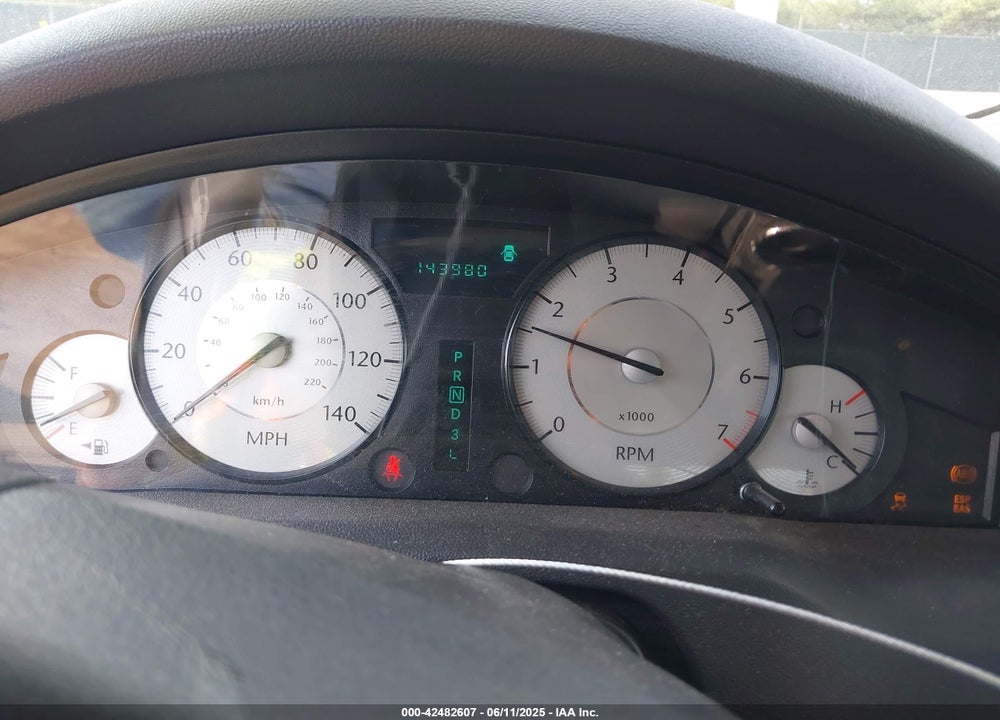 2008 CHRYSLER 300 VIN: 2C3KA53G78H242100