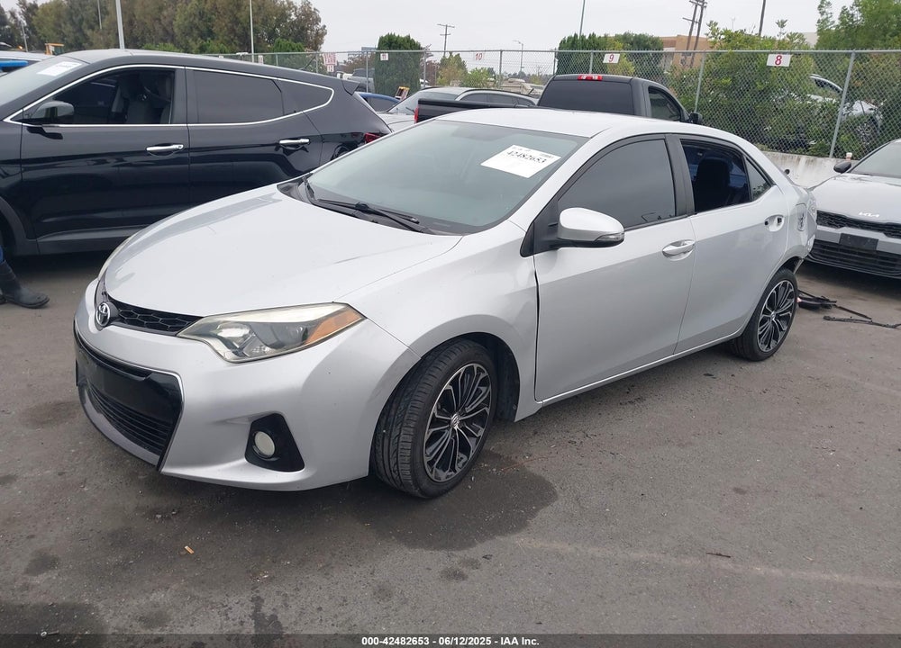 2015 TOYOTA COROLLA VIN: 2T1BURHE0FC401922