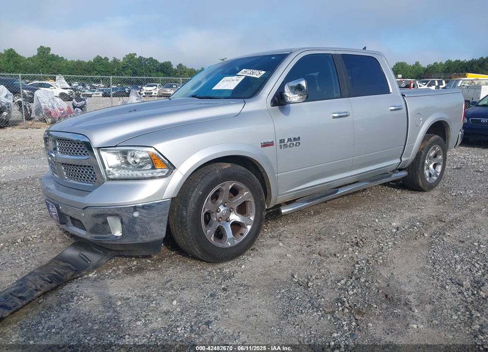 2017 RAM 1500 VIN: 1C6RR6NT5HS630364