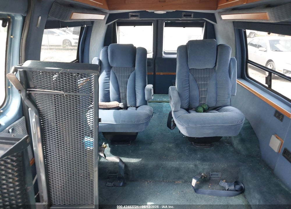 1994 FORD ECONOLINE E250 SUPER DUTY VAN VIN: 1FDHS24HXRHB91364