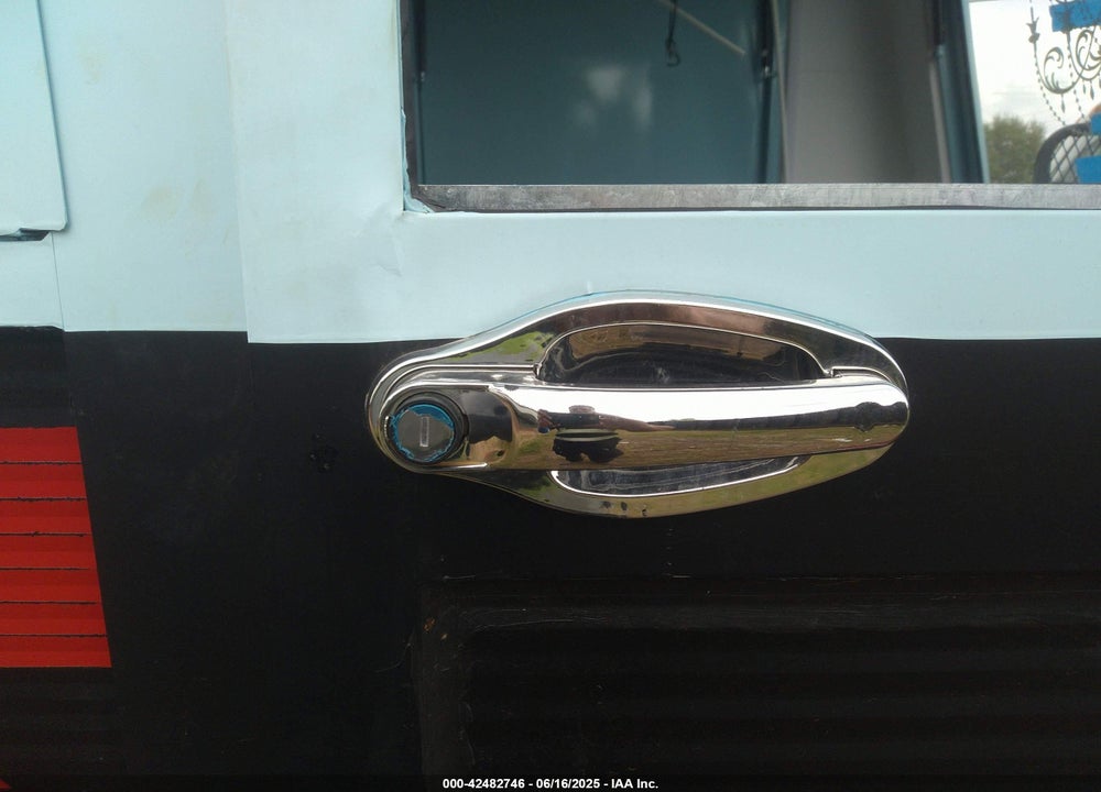 2025 HOMEMADE CONCESSION TRAILER VIN: 0000000502TTT4799