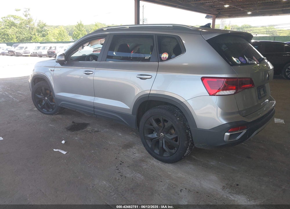 2022 VOLKSWAGEN TAOS VIN: 3VVLX7B20NM074461